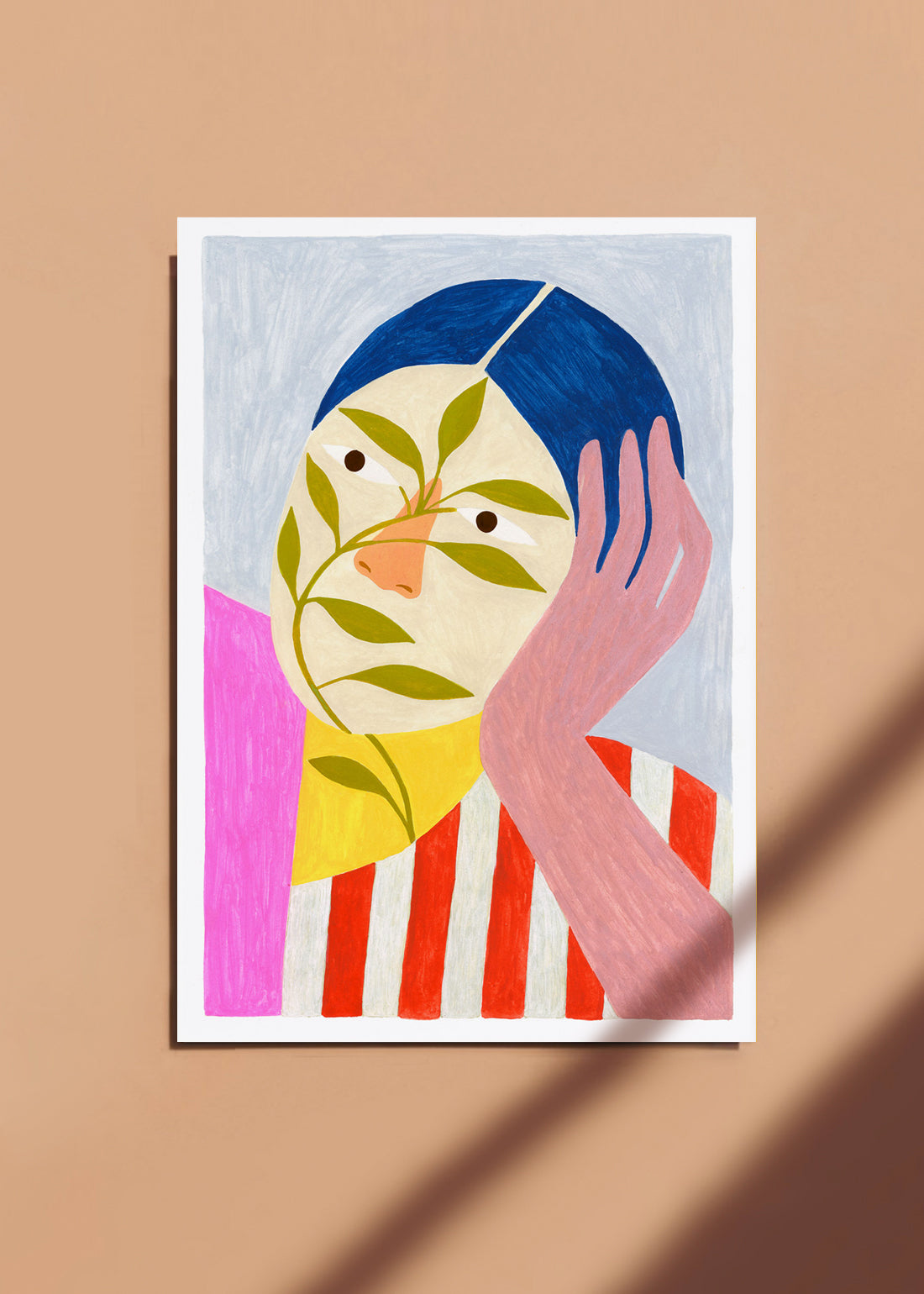 Femme feuilles